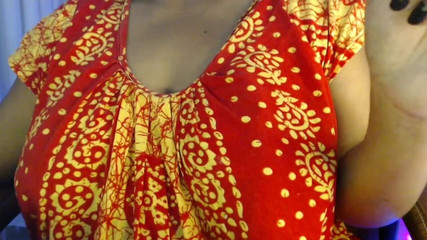 हॉट गर्ल डिल्डो बड़े स्तन फक्किंग शो।