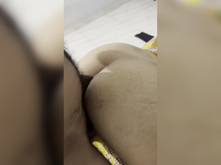 खूबसूरत हॉट युवा लड़की पति के साथ हार्डकोर सेक्स