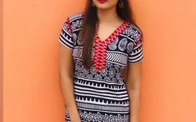 मेरा समर्थन करो दोस्तों और मेरे साथ आनंद उठाओ