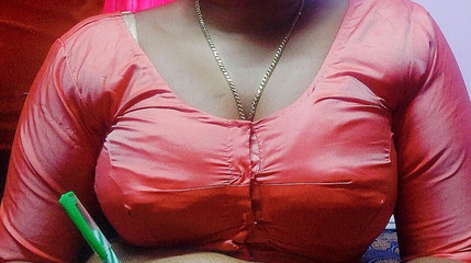 लड़के के साथ बेडरूम सौतेला रोमांस