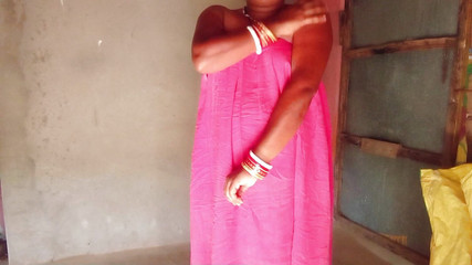 रोमांटिक भारतीय युगल सेक्स करते हुए