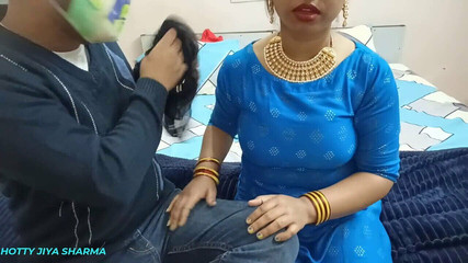 अब तक का सबसे अच्छा त्वरित सेक्स सौतेली माँ को उसके सौतेले बेटे ने चोदा