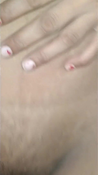 मैंने अपनी भाभी के साथ एक शुभ रात्रि मनाई।