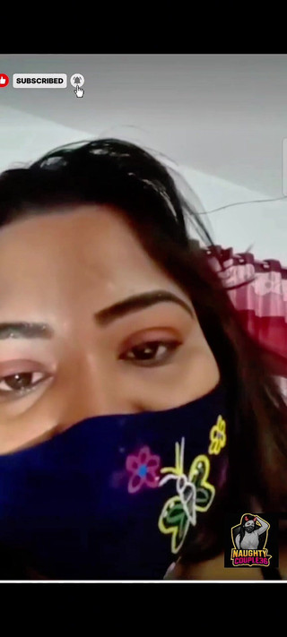 बांग्लादेशी जोड़ा सेक्स का आनंद ले रहा है