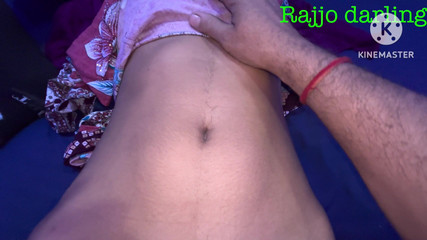 भारतीय सौतेली बहन की छोटी वर्जिन योनी