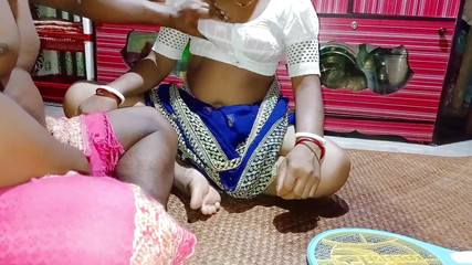 क्यूट सेक्सी भाभी और मेरा सौतेला भाई सेक्स