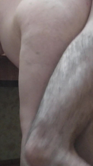 मेरी बड़ी खूबसूरत पत्नी, बड़ी गांड और बड़े स्तन, शॉवर बॉयफ्रेंड का बड़ा लंड जैसा सेक्स