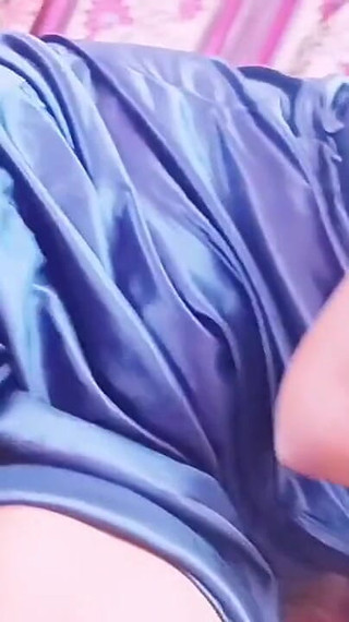 भारतीय देसी सौतेला बेटा और सौतेली माँ की पागल चुदाई और तेलुगु गंदी बातें।