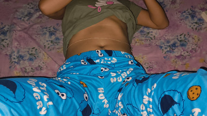 बहुत मस्त चूत. पहली बार मेरे साथ सेक्स करते समय धक्का लगने पर मेरे लिंग से बहुत सारा वीर्य निकलने लगता है