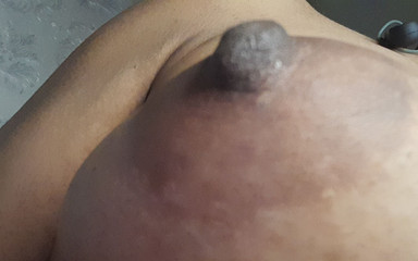 तनुश्री ने ब्लाउज और पेटीकोट उतार दिया, बिल्कुल न्यूड