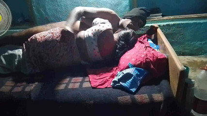 सेक्सी पत्नी के साथ अद्भुत कट्टर सेक्स