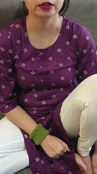 इंडियन सौतेली माँ और सौतेले बेटे का नजायज वाला प्यार बेटे से चुदवा कर अपना यार बना लिया हिंदी गंदी बातें साराभाभी6