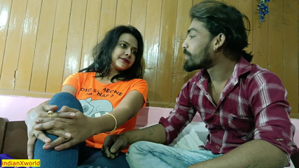 18 साल के लड़के के साथ रोमांटिक लव सेक्स