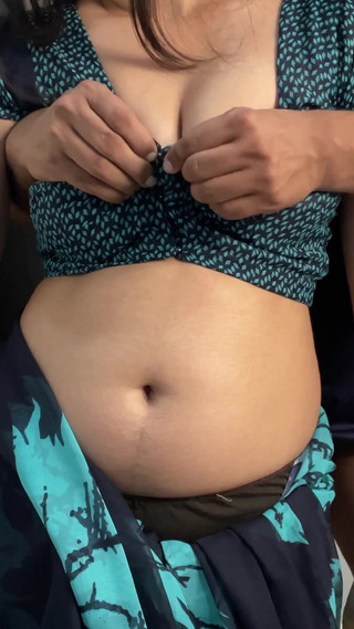 मेरे दरवाजे पर अजनबी और गड़बड़ हो गई