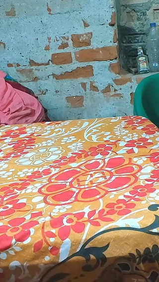 मैंने अपने दोस्त की पत्नी की चूत में बड़ा लंड डाला और चला गया