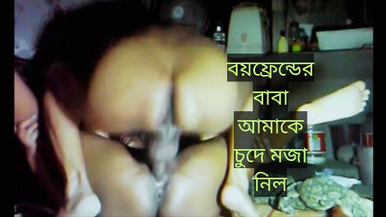 देसी गंदी कुतिया की जोरदार चुदाई होती है।