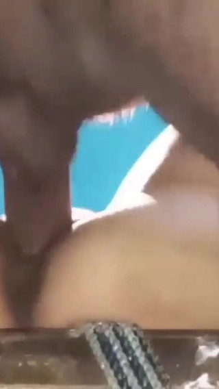 भारतीय गाँव की लड़की की बॉयफ्रेंड के साथ जबरदस्त चुदाई