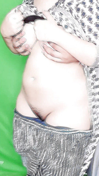 देसी गाँव की लड़की का घर का बना बॉडी शो 8