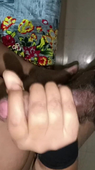 मेरे घर का नौकर, मेरा लंड