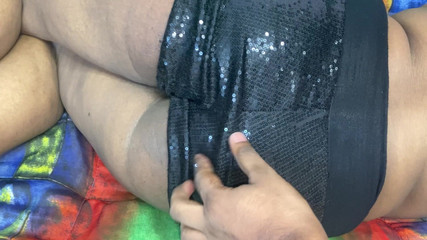 देसी इंडियन गर्लफ्रेंड को मोमोज खिला कर ओयो रूम में चोदा वायरल एमएमएस एक्सवीडियो हिंदी ऑडियो के साथ