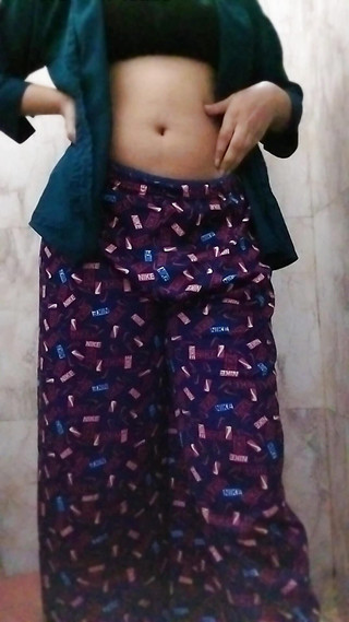 नग्न देसी किशोर ईपी. 123