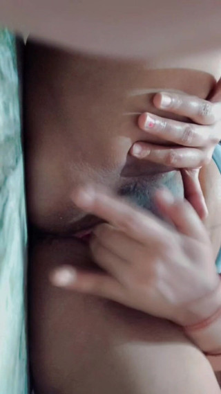 मैं तुम्हारे लिए अपनी बिल्ली के साथ खेलने के लिए वापस आया हूँ