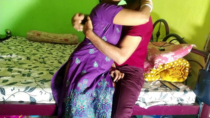 सौतेली बेटी के शिक्षक के साथ बंगाली हॉट सौतेली माँ की कठिन चुदाई