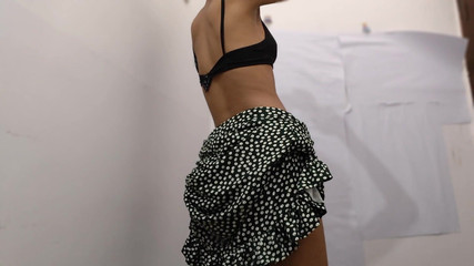 बॉयफ्रेंड 3 के लिए शोइंग बंगाल गर्ल। हॉट कामुक लड़की