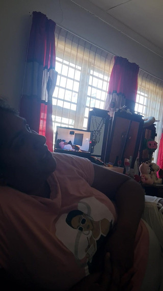 देखें क्या सेक्सी है