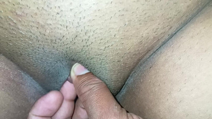 बॉयफ्रेंड फिंगरिंग मल्लू हॉट वाइफ की गीली चूत