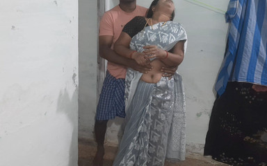 सौतेले बेटे ने असली सौतेली माँ के साथ हॉट सेक्स किया