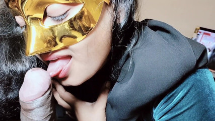 मेरी पत्नी सर्वश्रेष्ठ ब्लो जॉब और हैंड जॉब दे रही है