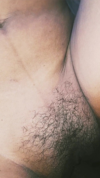 तमिल शालिनी ने पड़ोसी के साथ धोखाधड़ी का रिकॉर्ड बनाया