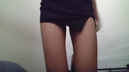 आज मुझे बहुत गर्मी लग रही है और मेरा लिंग बुलेट ट्रेन जैसा है