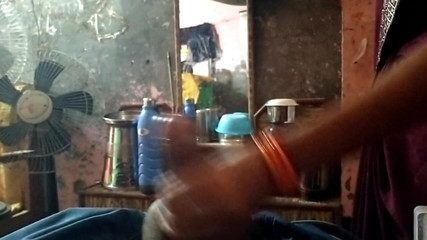 सिमरन का बॉयफ्रेंड के साथ हस्तमैथुन का पहला वीडियो