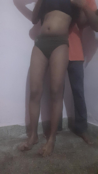 असली हिंदी वीडियो में देसी कॉलेज गर्ल सेक्स रूम