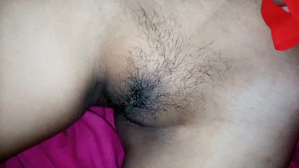 गर्भवती भाभी को सौतेला भाई छोड़ गया