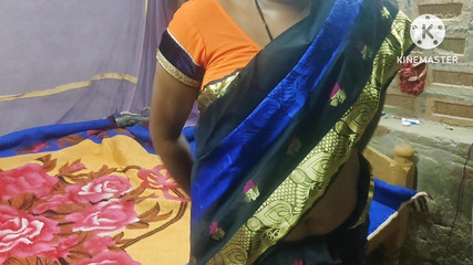 अपने ड्राइवर की बीवी को नंगी करके चोदने में मजा आया