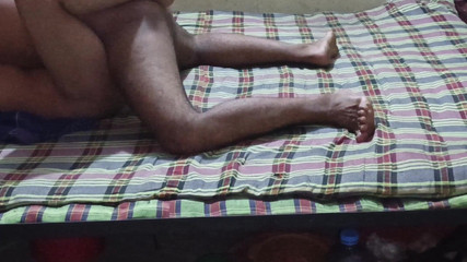 सॉफ्ट रोमांस से हार्ड एनल तक - देसी कपल गो वाइल्ड!