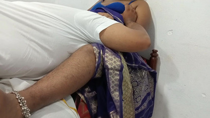 हॉट तमिल पत्नी ने अपने सौतेले पिता से किसी न किसी तरह की चुदाई की