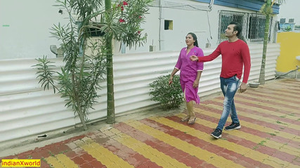 कोलकाता बंगाली पत्नी ने अचानक अनजान लड़के के साथ रोमांटिक सेक्स किया!