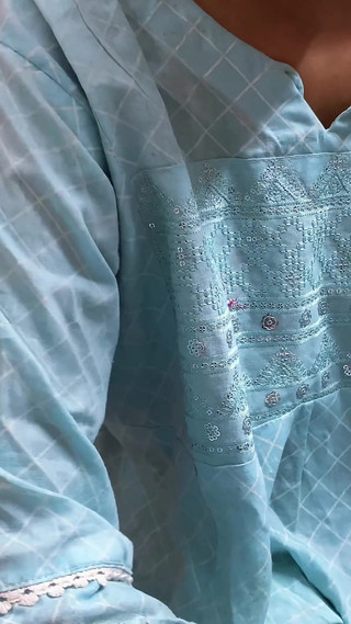 जब मेरा विरोधी घर पर नहीं है तो एंकल हार्ड पुसी हार्डकोर सेक्स चोद रहा है