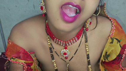 सुहागरात विशेष सेक्स गृहिणी और मुँह में सह