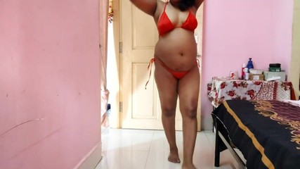 इंडियन हाउसवाइफ सेक्सी शो 10