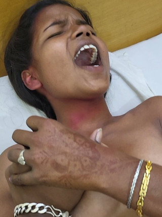 बॉयफ्रेंड और गर्लफ्रेंड ने होटल में एन्जॉय किया फुल हिंदी ऑडियो