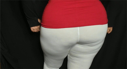 पूरा वीडियो देखें सुंदर नृत्य, प्यारे प्रशंसक का नृत्य