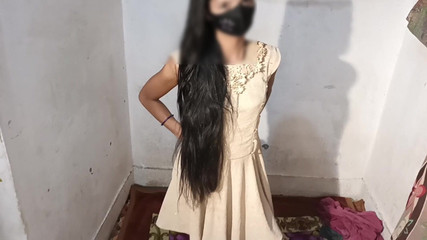 भारतीय देसी लड़की की टाइट चूत सेक्स वीडियो