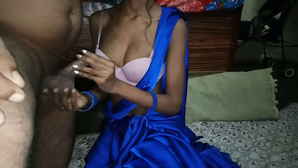 देसी टीना भाभी पहली बार साड़ी में सेक्स