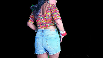 करवाचौथ की रात से पहले तलाकशुदा भाभी के मुंह में वीर्य के साथ क्रेजी क्लोजअप कामुक मुख-मैथुन