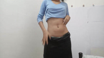 मेरा नाम श्वेता है, मेरे साथ वीडियो कॉल करें